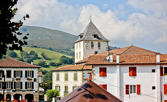 camping pays basque sare